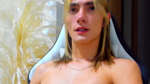 Snapshot of tayler_swift1 chatting on October 30, 12:13 am tayler_swift1 online show from October 30, 12:13 am