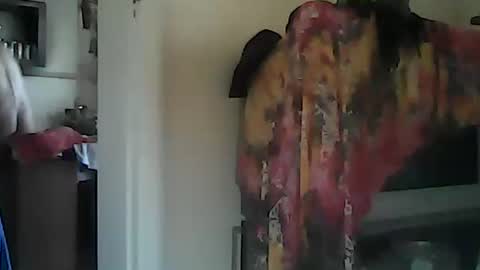 Snapshot of taylor3made chatting on January 8, 10:37 am taylor3made online show from January 8, 10:37 am