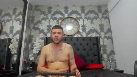 taylor_mason1 online show from November 26, 10:02 pm