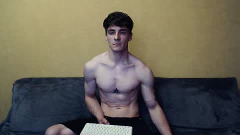 Ean online show from July 7, 1:37 pm