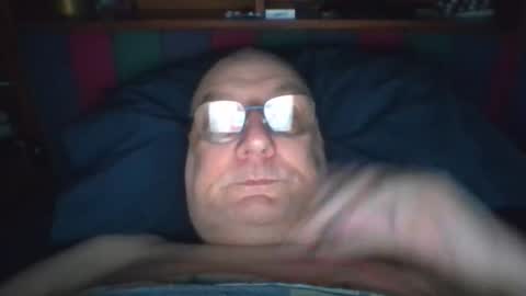 Mark online show from October 4, 7:35 am