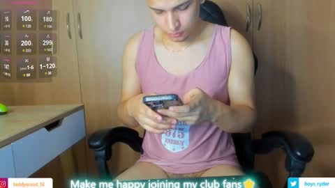 Snapshot of teddy_cowboy chatting on March 10, 12:06 pm Follow me on Twitter boys ryder and instagram teddyscoot 12 online show from March 10, 12:06 pm