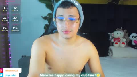 Snapshot of teddy_cowboy chatting on February 22, 8:07 am Follow me on Twitter boys ryder and instagram teddyscoot 12 online show from February 22, 8:07 am