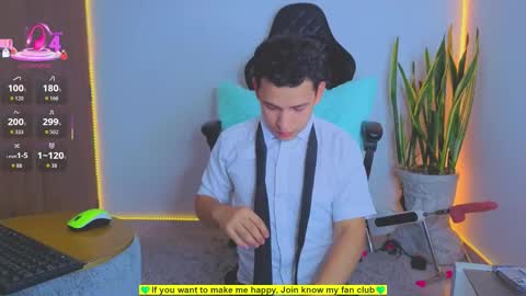 Snapshot of teddy_cowboy chatting on September 28, 8:45 am Follow me on Twitter boys ryder and instagram teddyscoot 12 online show from September 28, 8:45 am