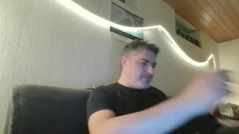 Snapshot of teeforyou chatting on December 26, 5:51 pm Peter online show from December 26, 5:51 pm