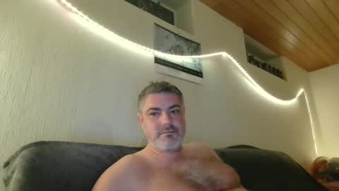 Snapshot of teeforyou chatting on December 19, 6:34 pm Peter online show from December 19, 6:34 pm