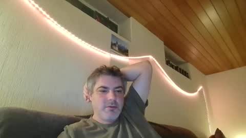 Snapshot of teeforyou chatting on February 21, 7:10 pm Peter online show from February 21, 7:10 pm