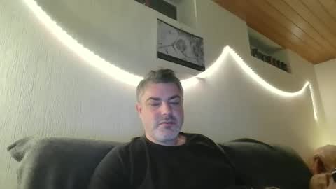 Snapshot of teeforyou chatting on December 16, 7:00 pm Peter online show from December 16, 7:00 pm