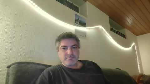 Snapshot of teeforyou chatting on March 4, 7:01 pm Peter online show from March 4, 7:01 pm