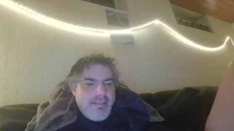 Peter online show from December 3, 6:14 pm