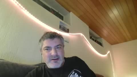 Snapshot of teeforyou chatting on January 29, 4:58 am Peter online show from January 29, 4:58 am