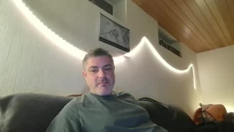 Snapshot of teeforyou chatting on December 11, 6:16 pm Peter online show from December 11, 6:16 pm
