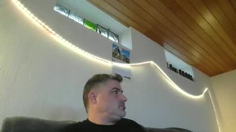 Snapshot of teeforyou chatting on March 12, 4:13 pm Peter online show from March 12, 4:13 pm