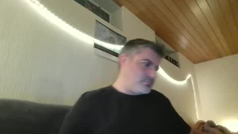 Snapshot of teeforyou chatting on January 9, 4:49 pm Peter online show from January 9, 4:49 pm