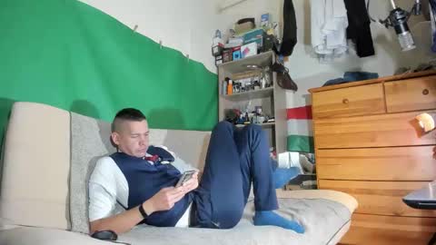 Virg Lszl online show from October 21, 11:35 am