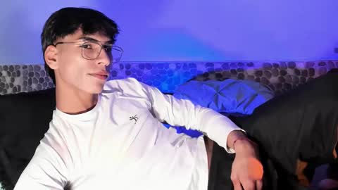 Snapshot of teo_369 chatting on January 15, 8:26 pm Teo online show from January 15, 8:26 pm