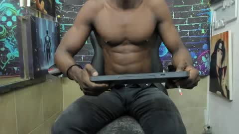 terranze_z online show from April 3, 7:43 pm