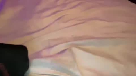 Derick online show from July 3, 5:24 am