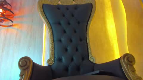 thaddeus king online show from March 4, 10:27 pm