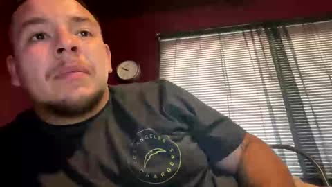 Snapshot of thatguymichael93 chatting on September 15, 4:52 pm thatguymichael93 online show from September 15, 4:52 pm
