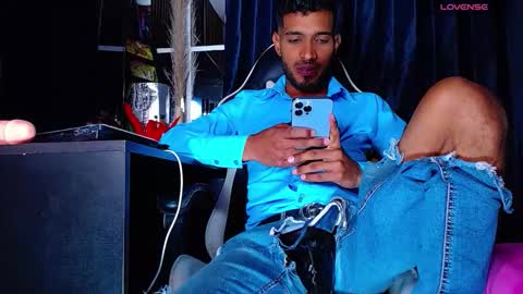 the dog lian online show from February 6, 1:02 am