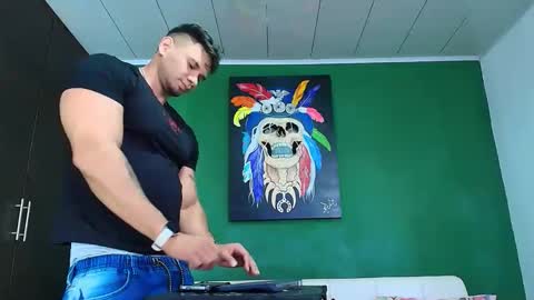 SCOTT  THEO  KAMERON  GENDERSON online show from March 2, 2:02 pm