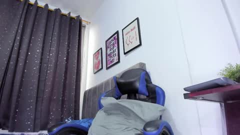 the_skinnyguys online show from November 4, 9:38 pm