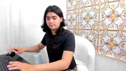 Theamaru online show from April 23, 1:02 pm