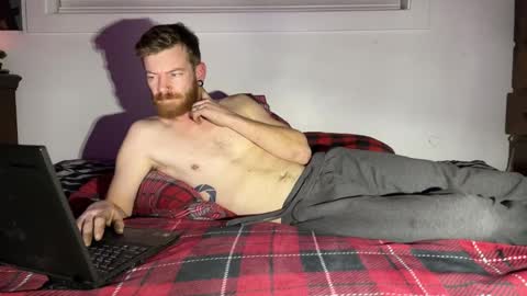 Snapshot of thecarrguyy chatting on January 21, 9:06 am Thatcarrguyy online show from January 21, 9:06 am