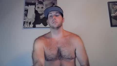 Snapshot of theetwohander chatting on September 26, 2:31 am Theetwohander online show from September 26, 2:31 am