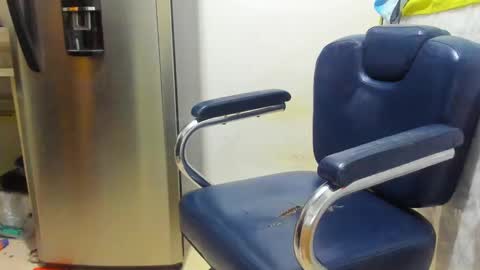 thehousedog online show from January 21, 9:25 pm