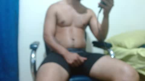 thehousedog online show from April 3, 1:52 pm