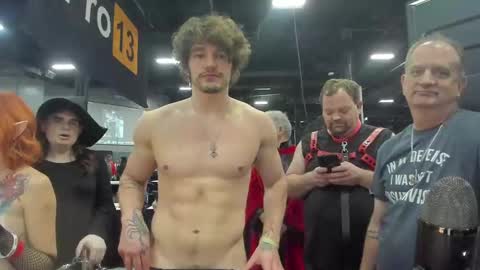 Johnny Stone online show from October 25, 12:45 am