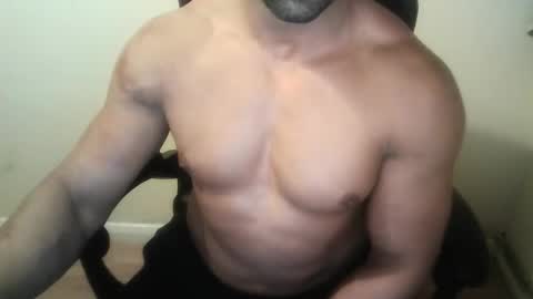 Snapshot of themusclefactory chatting on October 1, 5:50 pm TheMuscleFactory online show from October 1, 5:50 pm