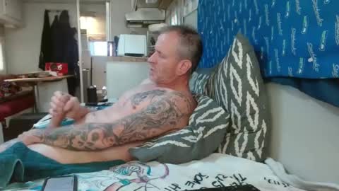 theoneyouwanttwofuck online show from December 28, 5:25 pm