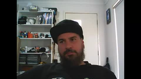 Snapshot of theozbeardguy chatting on March 11, 12:44 am aussiebeard online show from March 11, 12:44 am