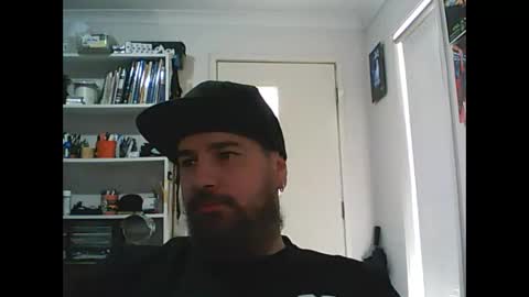 Snapshot of theozbeardguy chatting on March 9, 11:03 pm aussiebeard online show from March 9, 11:03 pm