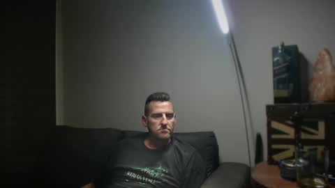 Snapshot of therealkurva4u chatting on December 3, 6:17 pm therealkurva4u online show from December 3, 6:17 pm