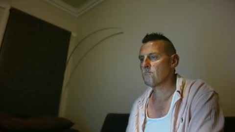 Snapshot of therealkurva4u chatting on December 31, 1:30 pm therealkurva4u online show from December 31, 1:30 pm