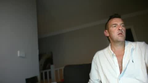 Snapshot of therealkurva4u chatting on December 25, 10:39 am therealkurva4u online show from December 25, 10:39 am