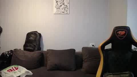 Nick   online show from January 12, 4:00 pm