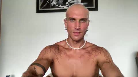 Eric online show from October 26, 11:51 pm