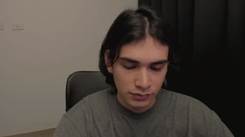thiaan__ online show from February 6, 1:49 am