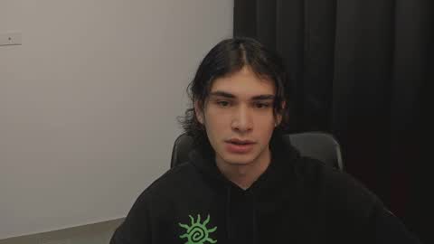 thiaan__ online show from February 22, 12:16 am