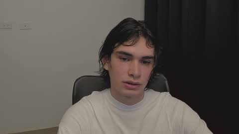 thiaan__ online show from February 28, 3:04 am