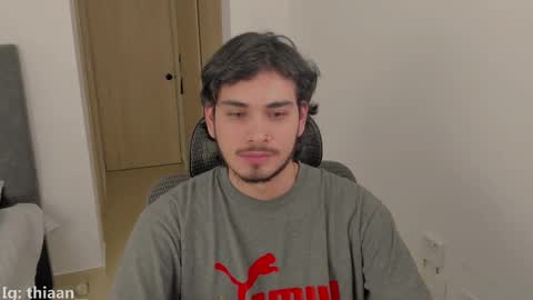thiaan__ online show from September 22, 2:55 am