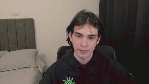 thiaan__ online show from January 10, 12:59 am