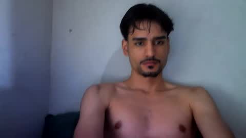 thiago22bk online show from May 11, 2:46 am