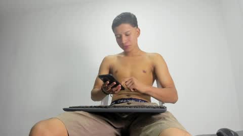 Thiago online show from May 27, 2:08 am