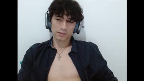 Snapshot of thiago_deseo69 chatting on September 12, 2:11 am thiago_deseo69 online show from September 12, 2:11 am
